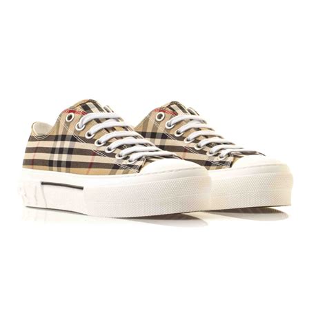 burberry schoenen dames bijenkorf|Burberry sneakers voor dames koop je online bij de Bijenkorf.